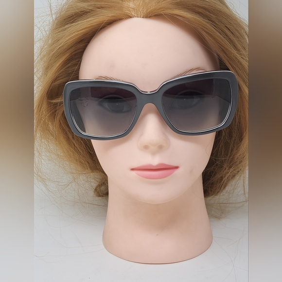 NWOT Chanel Women's Sunglasses Gradient Tint CC Logo 5221-A 56-19-135 - Picture 2 of 16